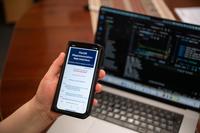 photo of Flex-codeswitch in use on mobile phone